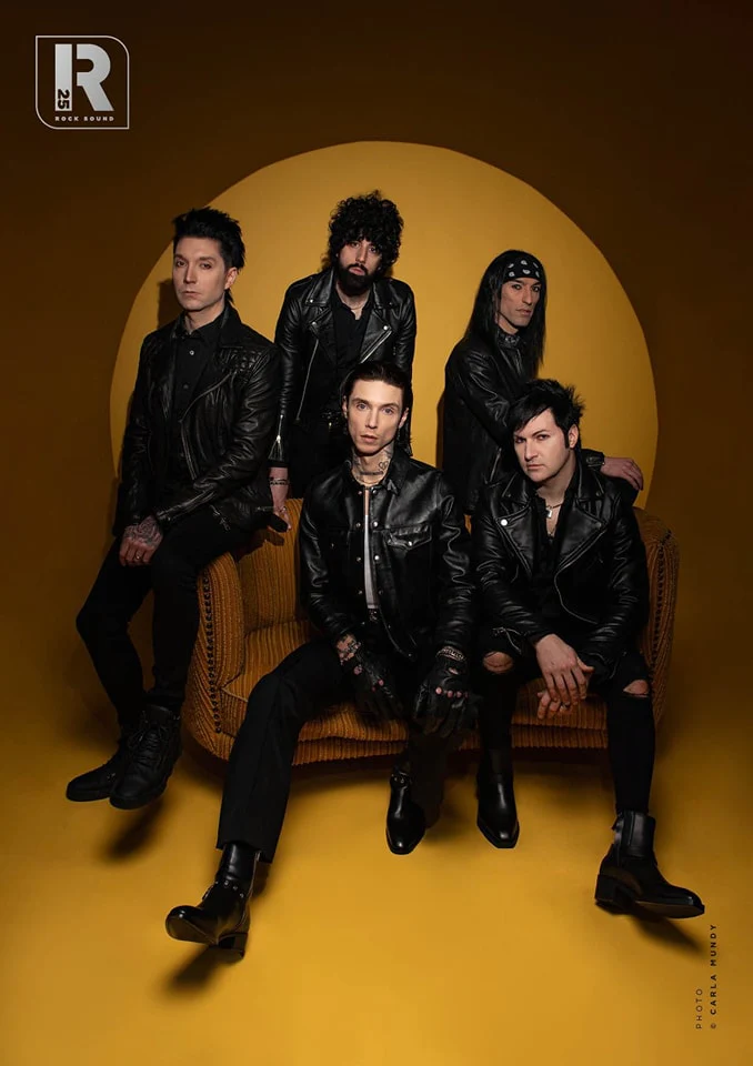 Issue #305 (Black Veil Brides): Magazine + ‘Bleeders’ Digital EP - Image 3